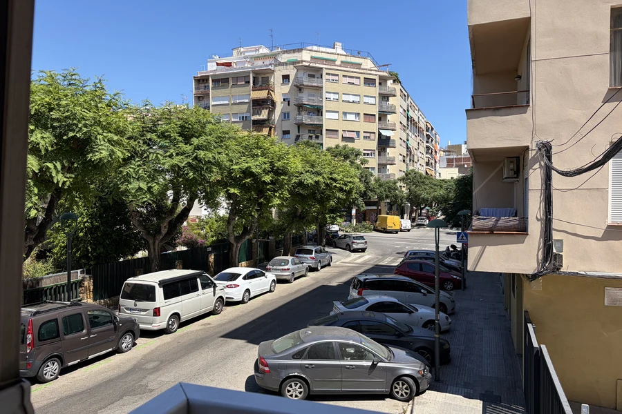 Piso en Calle del Baró de les Quatre Torres - Foto 16